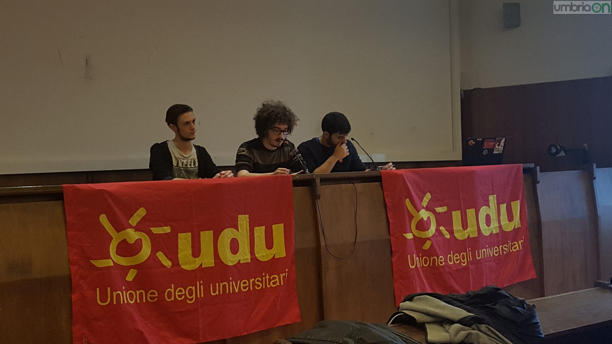 Università: «Ricchi, ma a nostra insaputa»