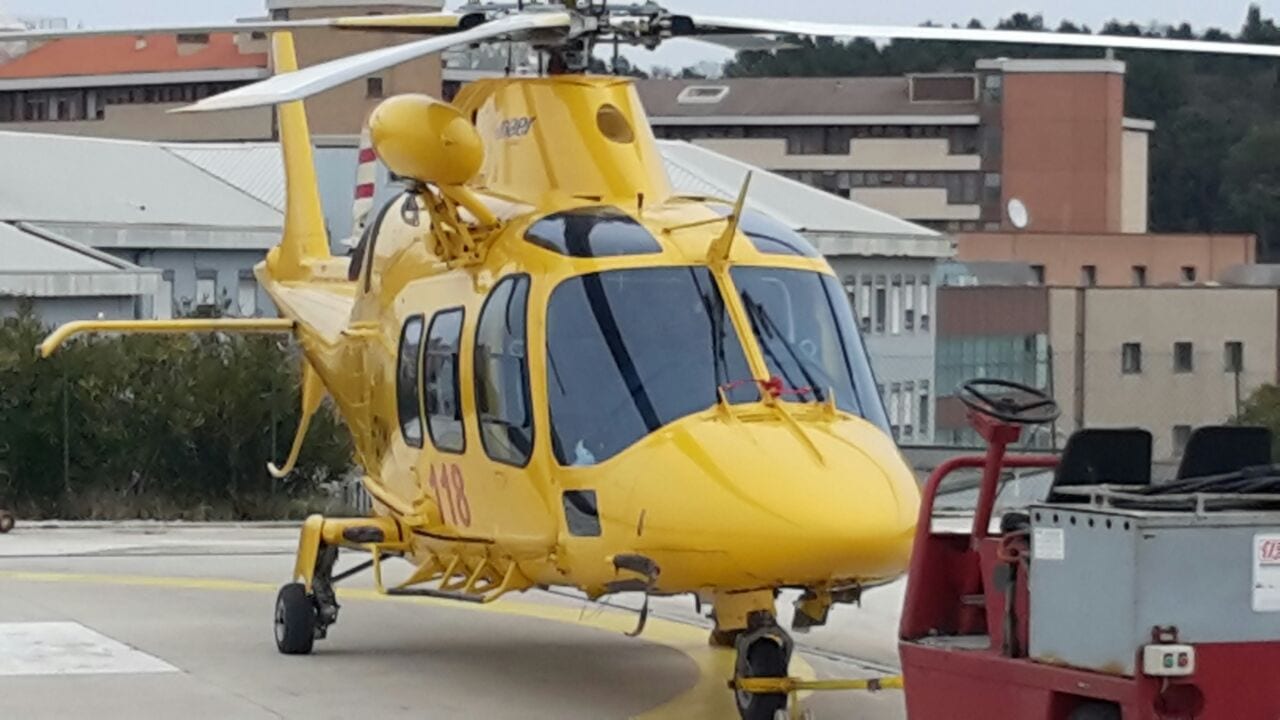 Spoleto, trattore si ribalta: un ferito grave