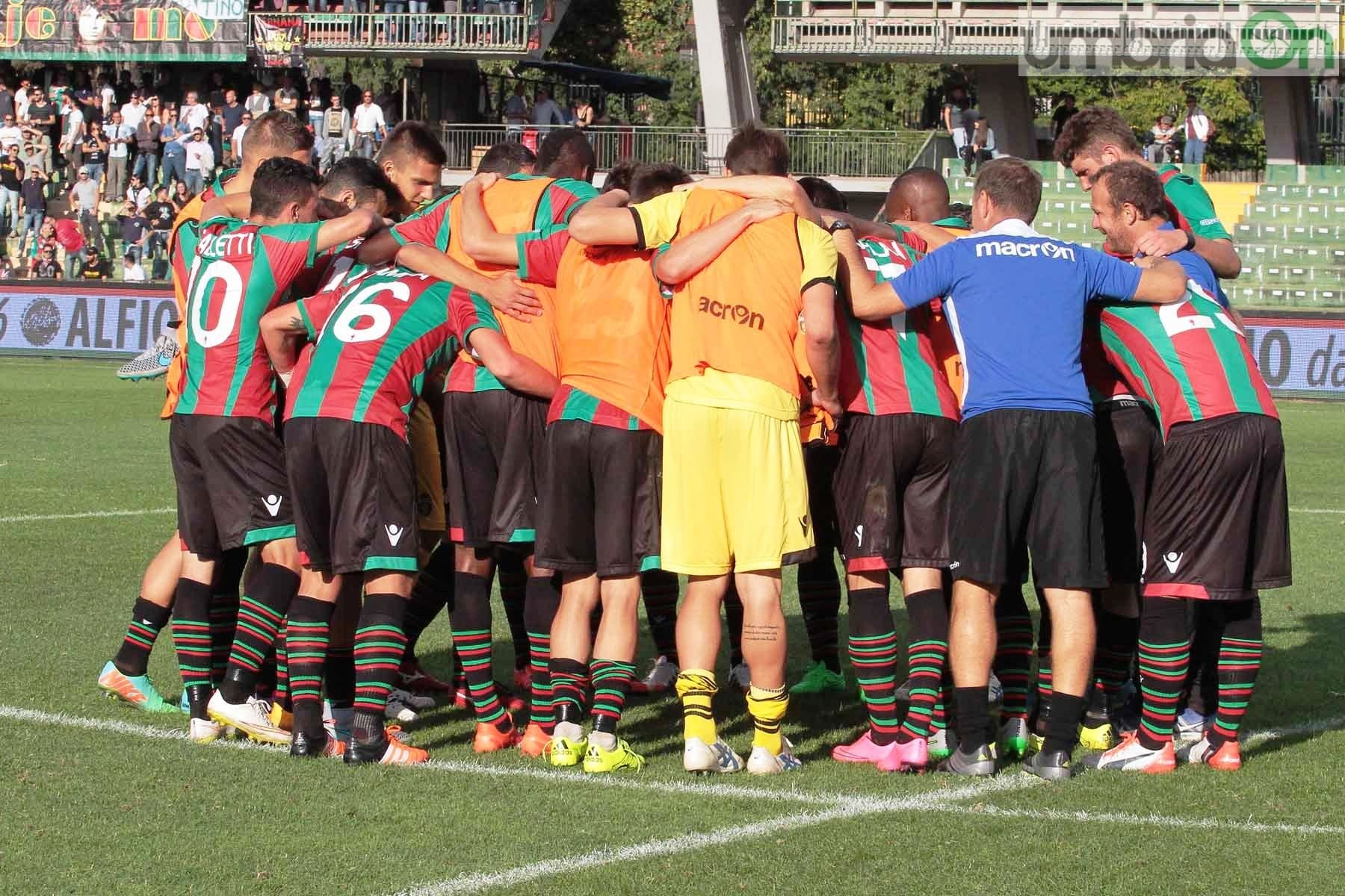 L'abbraccio finale dei rossoverdi