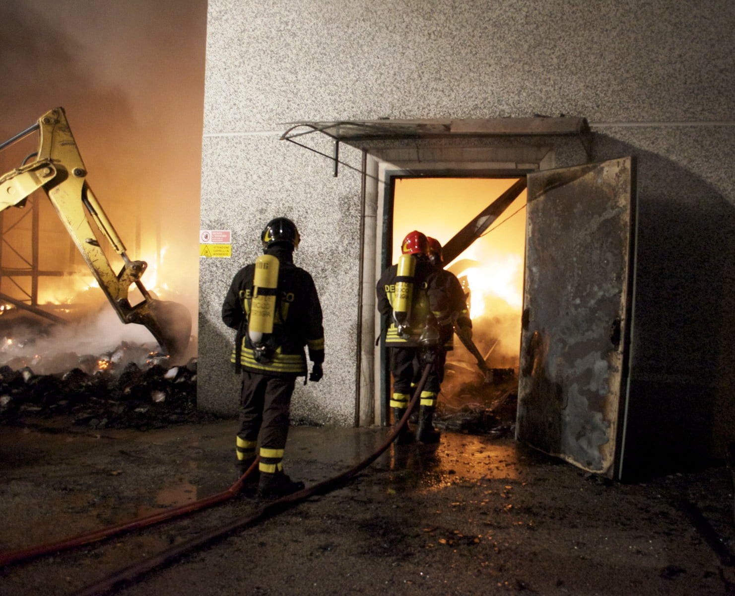Cannara, domato l’incendio a Stradone