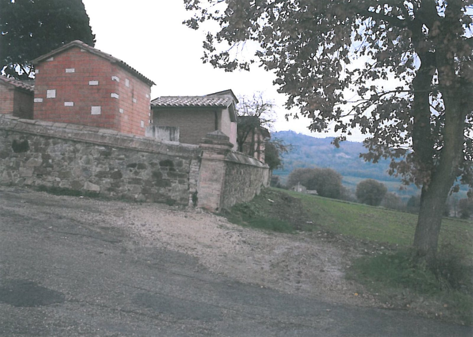 Il cimitero di Canonica-Pontecuti