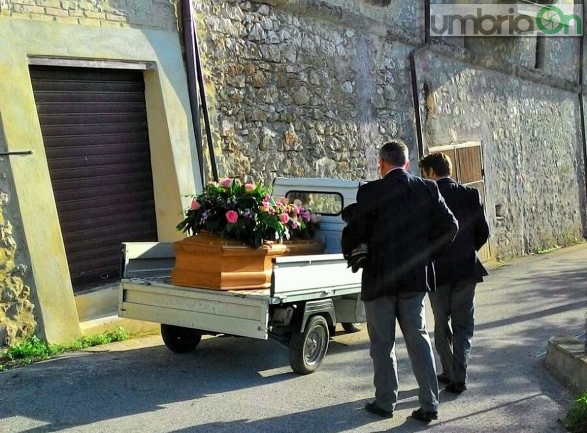 Il 'curioso' funerale