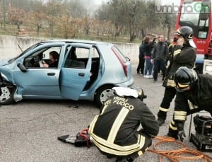 Incidente strada della Ferrovia, Cesi (Terni) - 16 novembre 2015 (2)