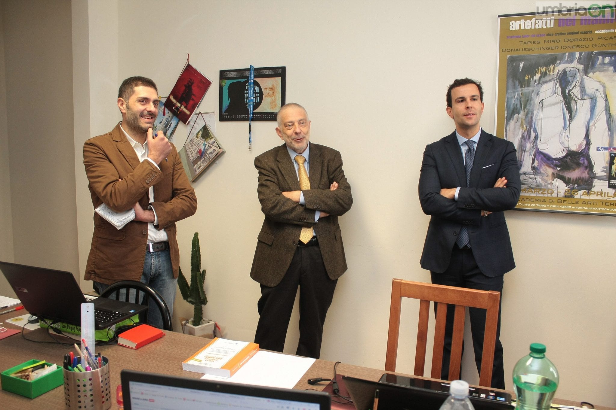 Il giudice Maurizio Santoloci in redazione (Foto A. Mirimao)