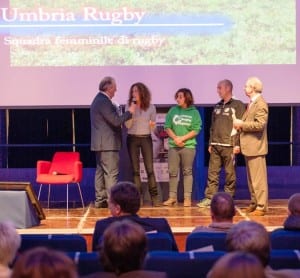 La premiazione dell'Umbria Rugby Ragazze nel 2015