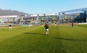 Il riscaldamento rossoverde (foto Ternana Calcio)