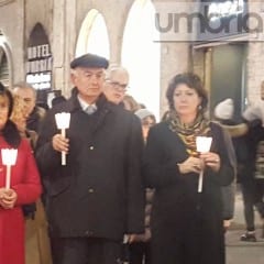 Perugia, donne uccise: candele per ricordarle