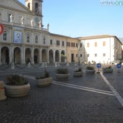 Terni, piazza Duomo libera dalle auto