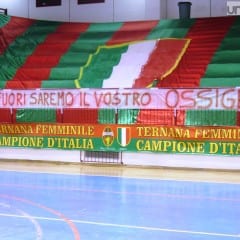 Ternana Futsal, sputi e bottigliate: ammenda