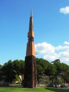 Terni obelisco lancia di luce arnaldo pomodoro (1)