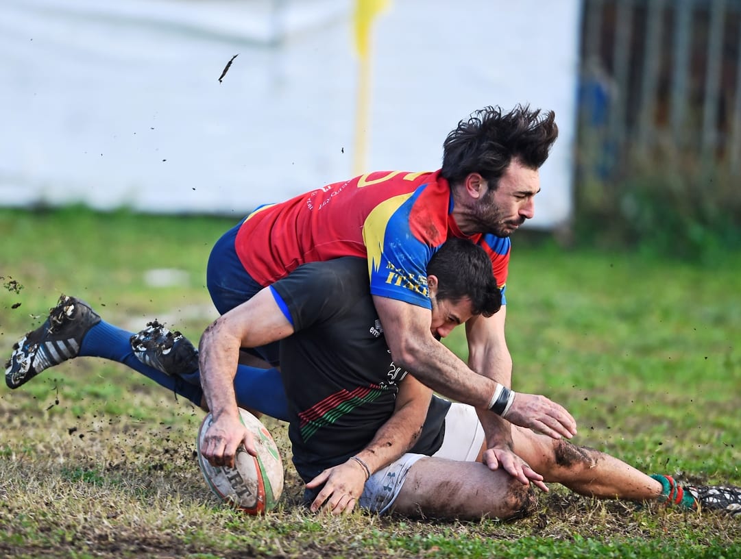 Un rossoverde in azione (foto Roberto Pierangeli)