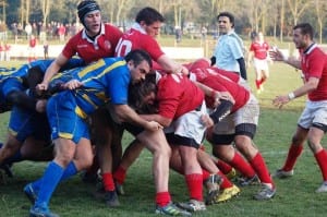 Barton in azione contro Roma (foto Bevagna)