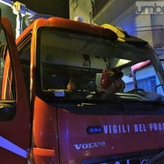 Terni, fiamme in casa: paura in via Garibaldi