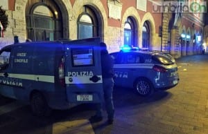 Controlli antidroga polizia Volante Terni in centro, un arresto hashish - 3 febbraio 2016 (4)