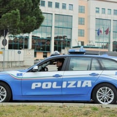 Perugia, mamma-ladra bloccata dalla polizia