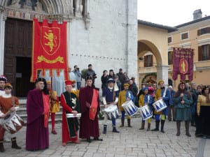 corteo in piazza