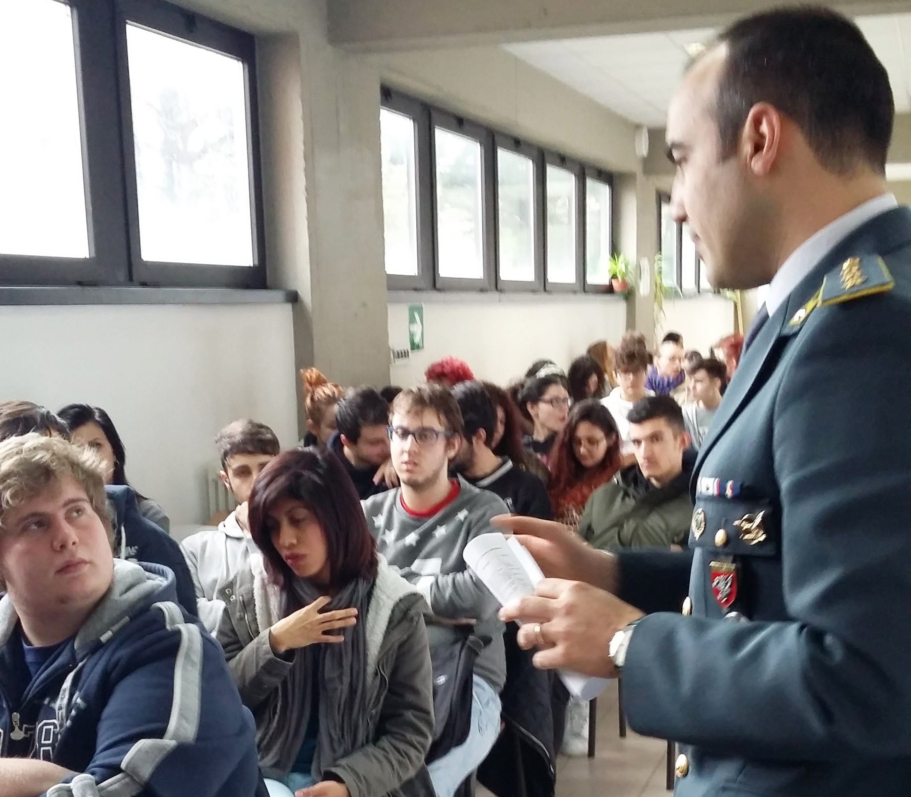 Guardia di finanza scuola umbriaON