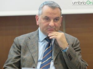Fabio Paparelli durante il convegno