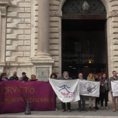 La protesta: «Orvieto non è una pattumiera»