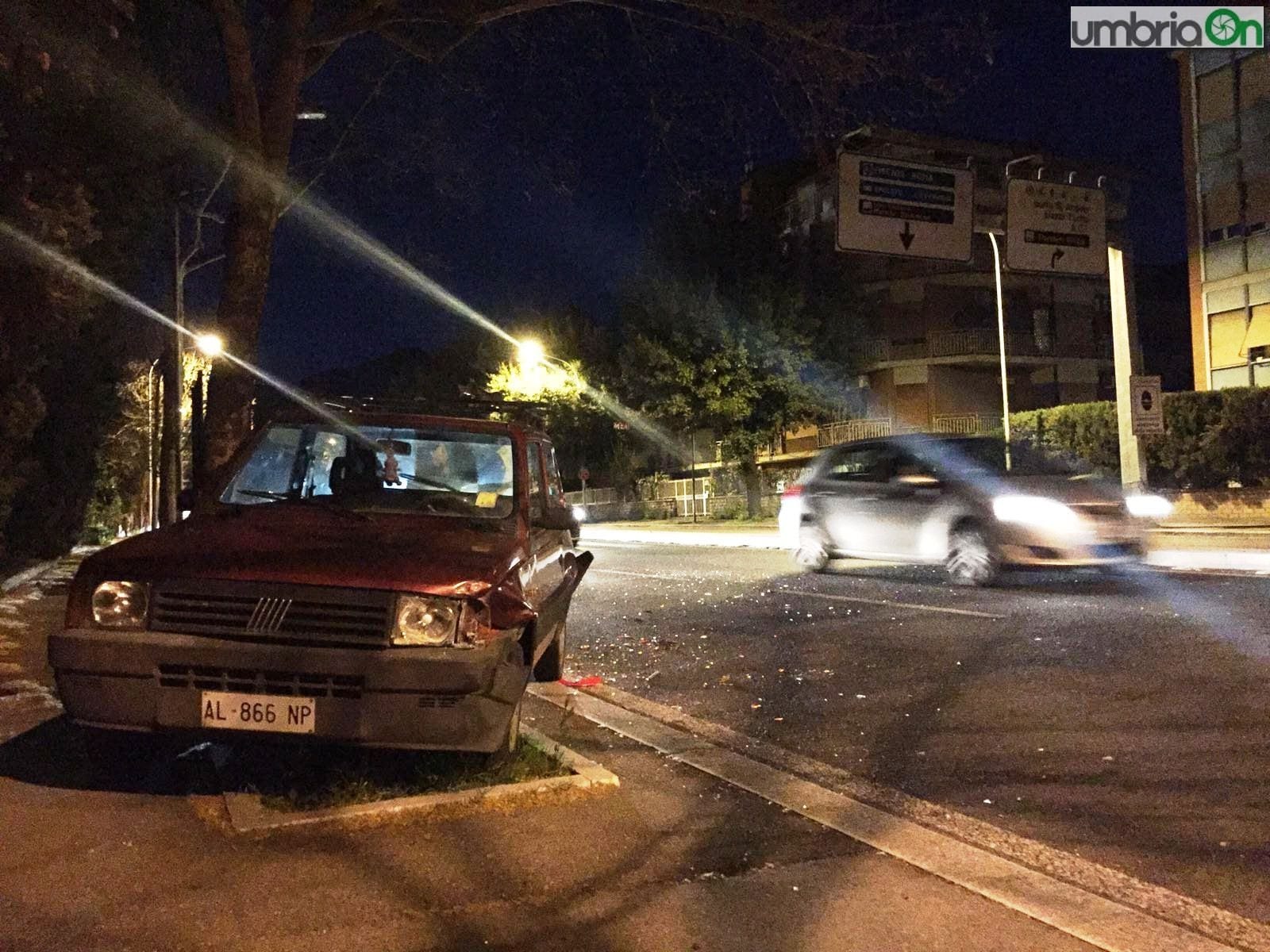 Terni, ‘carambola’: tre auto coinvolte
