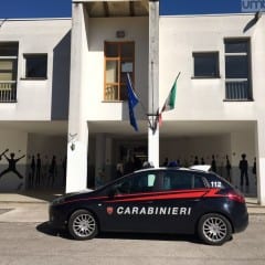 Terni, scuola ‘contesa’: arrivano i carabinieri