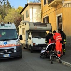 Crolla ascensore: due feriti a Terni