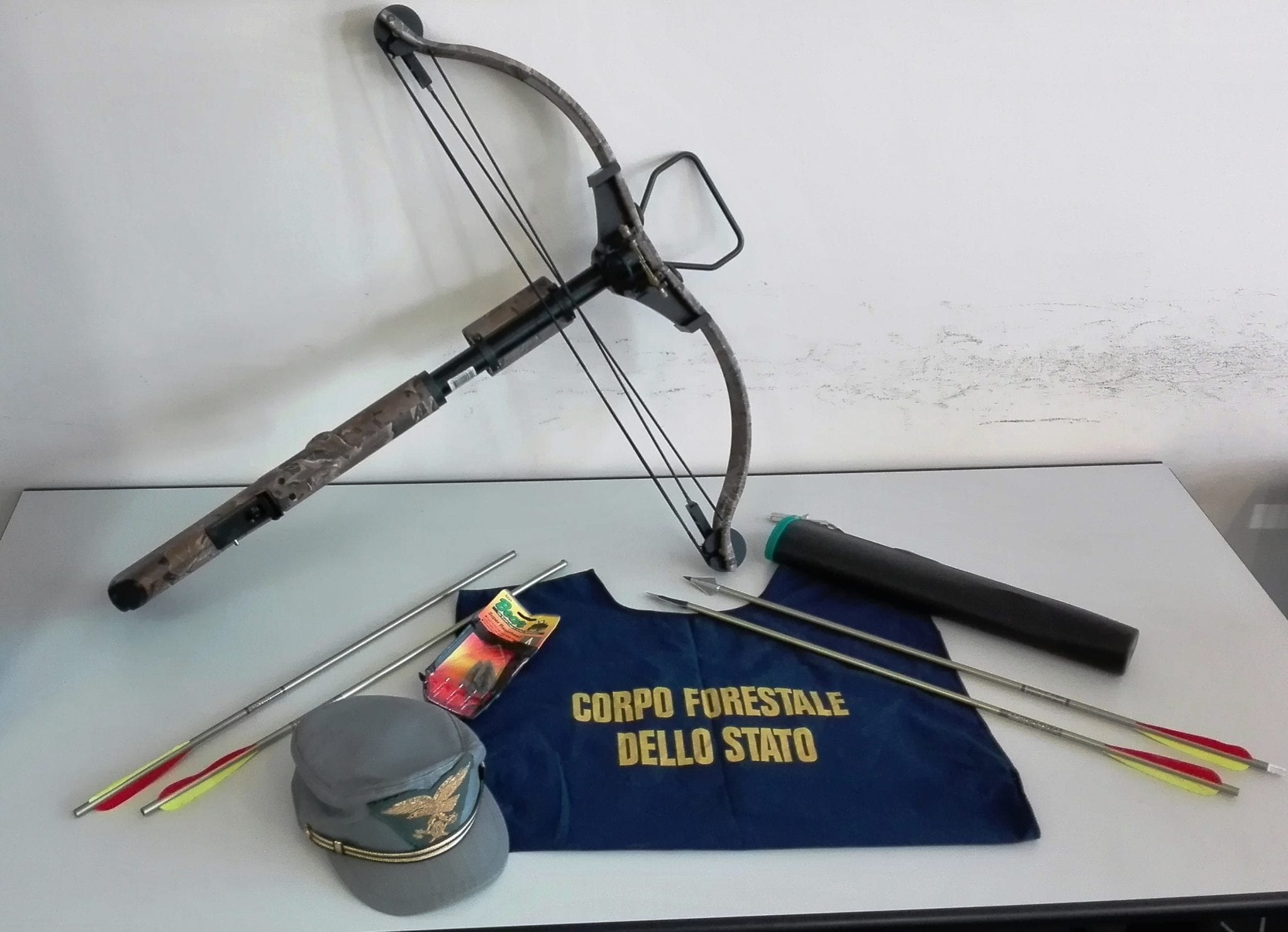 Terni, fa ‘Robin Hood’ ma rischia l’arresto