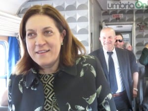 Catiuscia Marini e Giuseppe Chianella nel treno