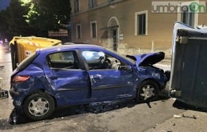 Incidente viale Brin Terni, giovane ferito - 7 maggio 2016 (3)