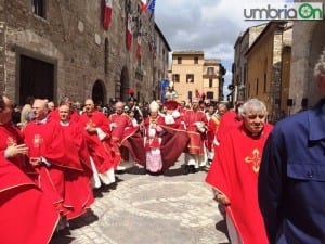 La processione
