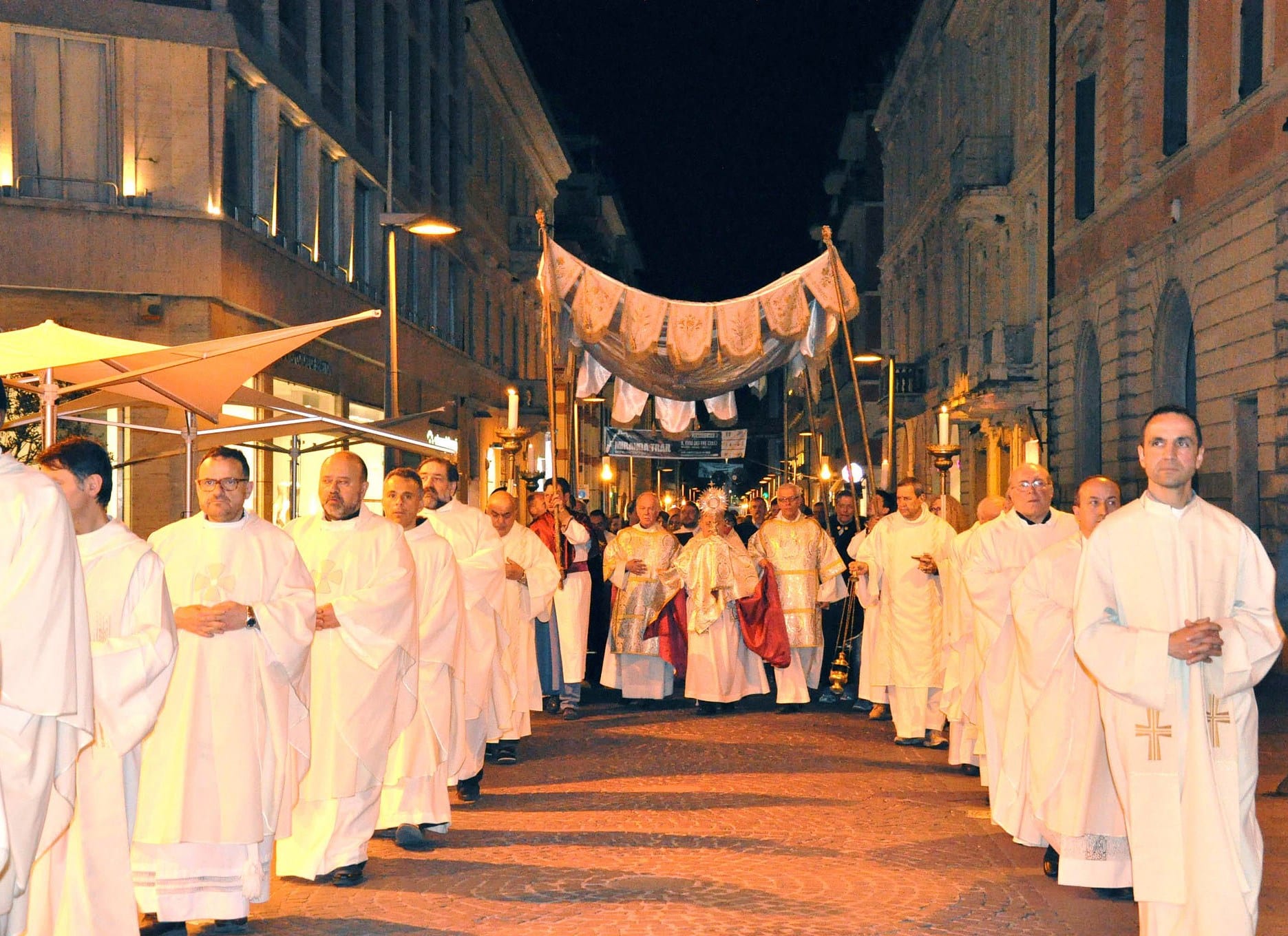 Terni, Corpus Domini: «Amore e condivisione»