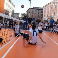 ‘Sitting volley’ a Terni: spettacolo in centro