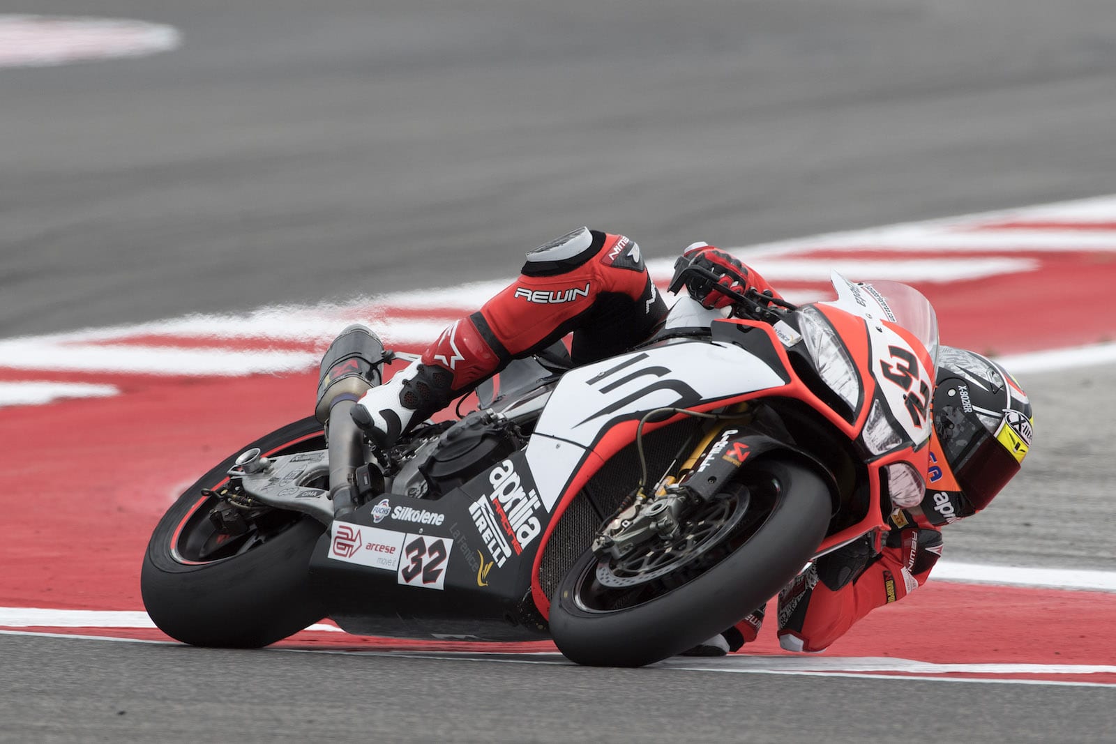 Superbike, IodaRacing in chiaroscuro