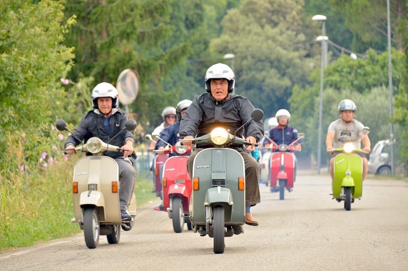 Narni, weekend tra auto e vespe d’epoca