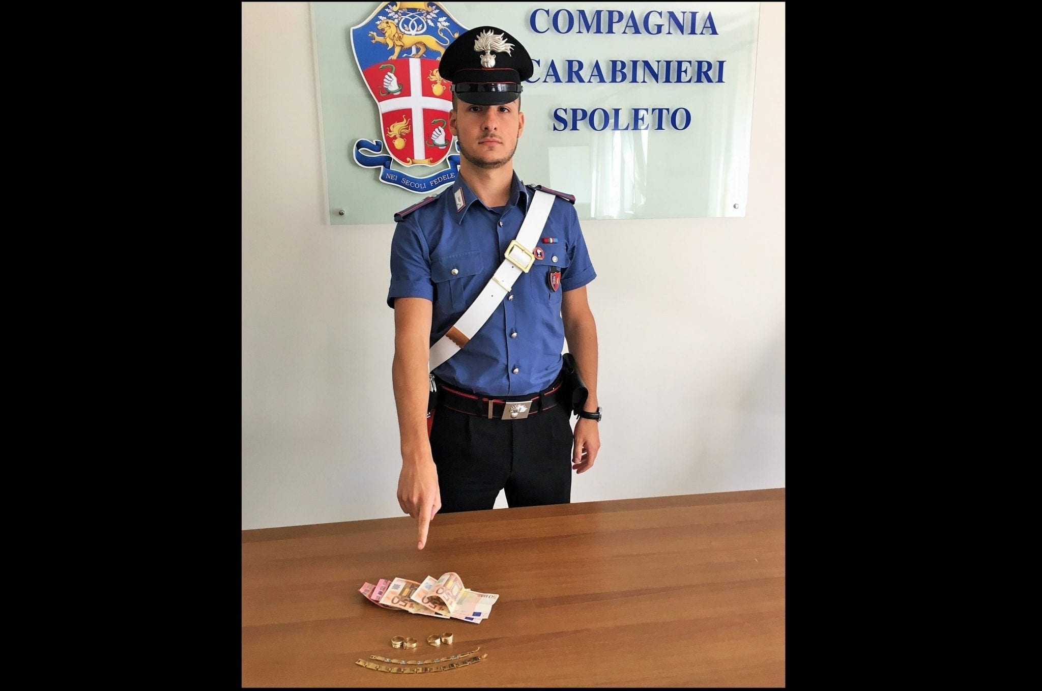 Spoleto, auto ‘a secco’ per truffare: 3 denunce