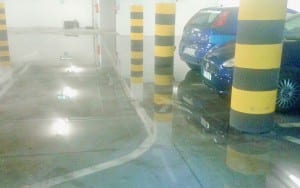 Parcheggio coperto Polizia Municipale Terni allagato, pioggia - 30 agosto 2016 (4)