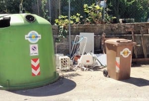 Rifiuti, isola ecologica via della Fiera a Terni - 15 agosto 2016 (1)