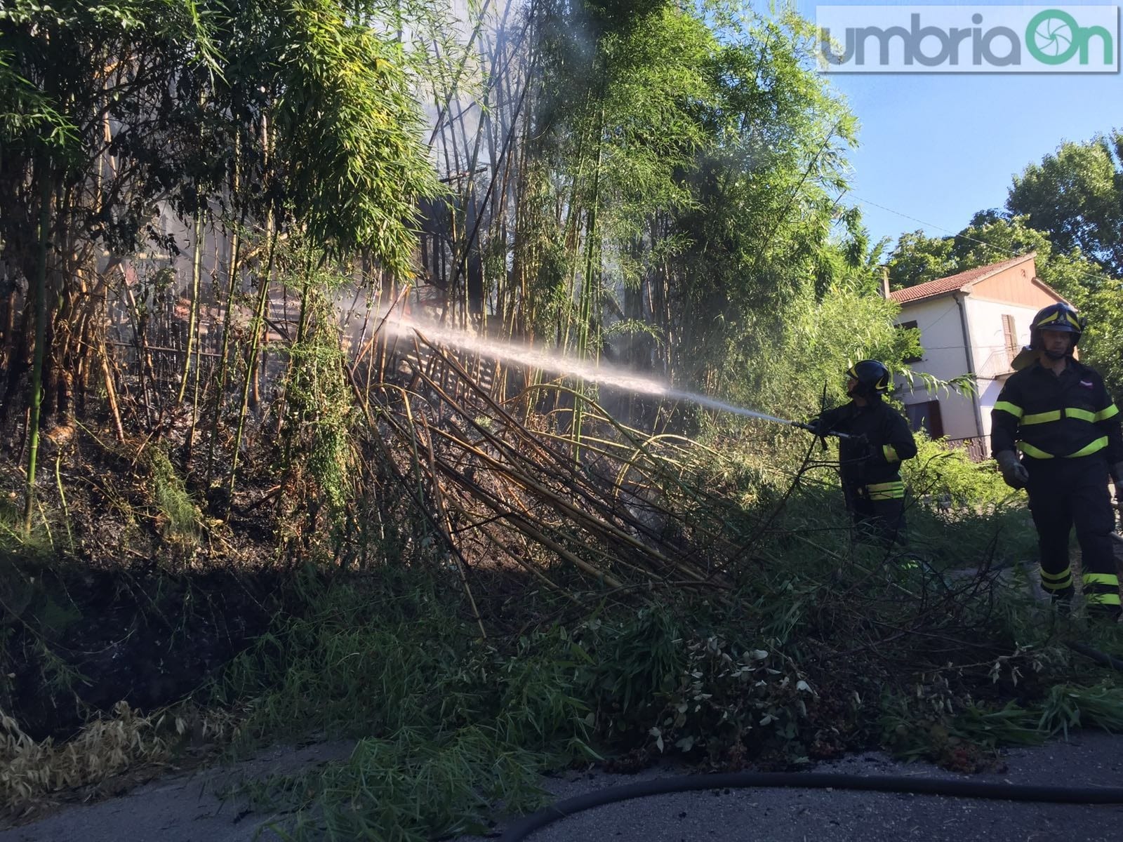 Terni, ‘Le Grazie’: brucia un capanno