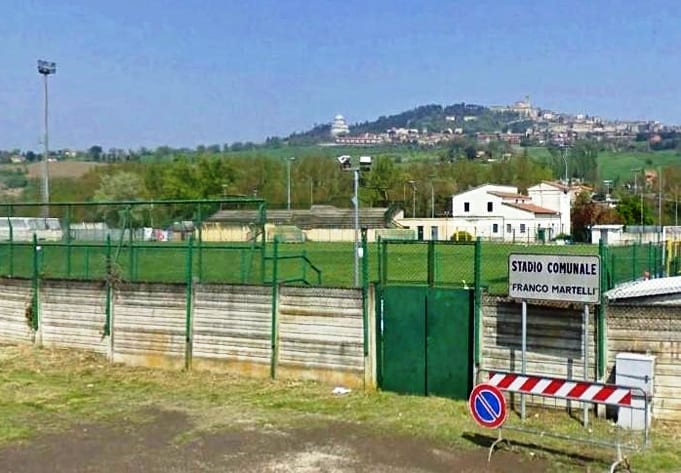 Todi, lo stadio Martelli si rifà il look