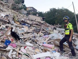 terremoto arquata del tronto pescara del tronto vigili del fuoco (3)