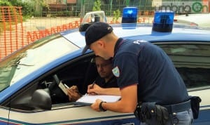 volante-polizia-generica-controlli-9-settembre-2016-2