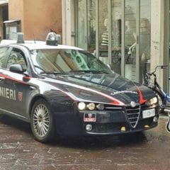 Terni: scippa e fugge in monopattino. Preso l’incubo delle donne