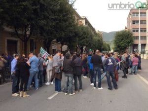 gruppo-novelli-protesta-terni3