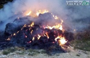 incendio-fien-sterpaglie-cantiere-terni-rieti-21-ottobre-2016-1