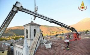 terremoto-fine-ottobre-vigili-del-fuoco-basilica-san-benedetto-norcia-27-ottobre-2016-4