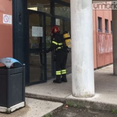 Terni, scuola evacuata: martedì resta chiusa