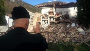 norcia-terremoto-cardinale-angelo-bagnasco-2