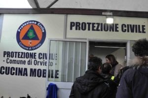 terremoto-preci-marini-protezione-civile-donazione-cucina-3