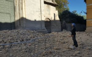 terremoto-sisma-polizia-vigili-norcia-20161101-00261