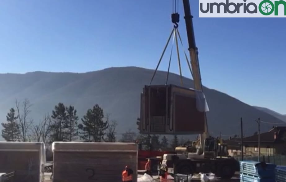 Casette ‘made in Terni’ in montaggio a Norcia